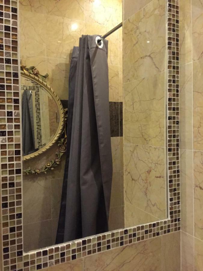 Chambre Et Salle De Bain Cocooning Labellisee Nice Exterior foto